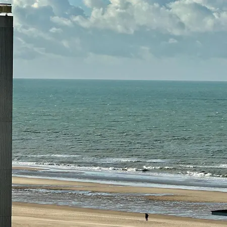 Le Grimaldi Apartment Ostend